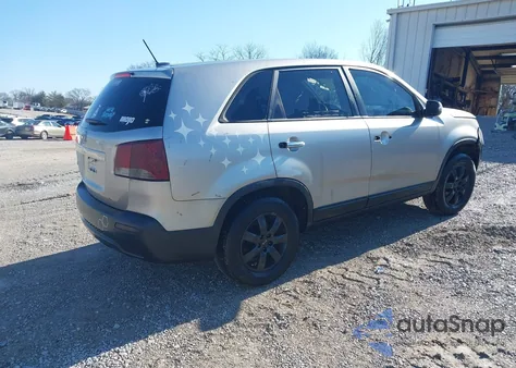 2013 Kia Sorento Lx z USA, uszkodzony, nr VIN 5XYKT3A11DG361634
